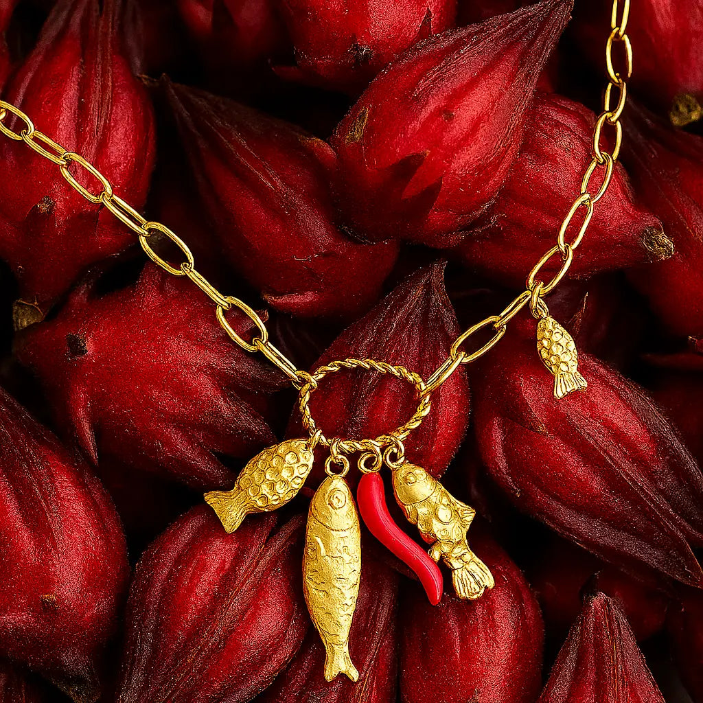 Chain necklace with fish pendants