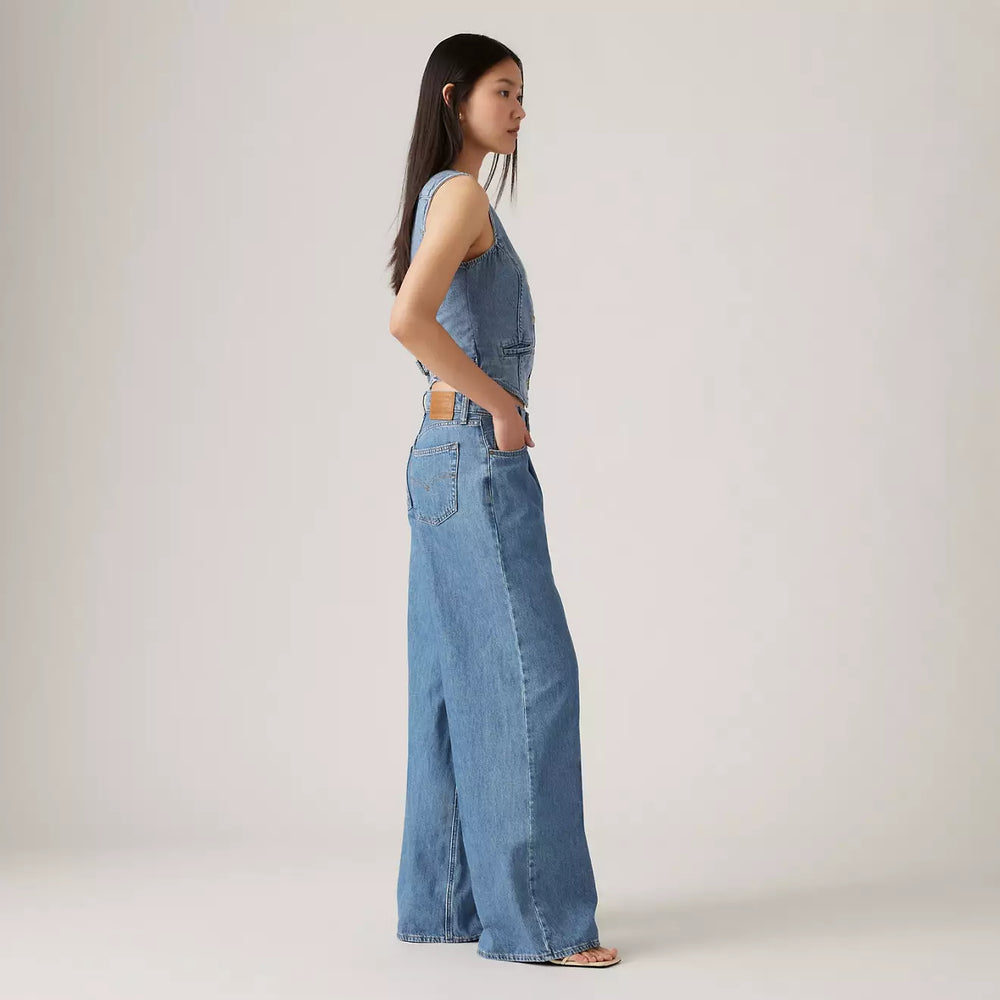 
                      
                        Women's wide leg high rise jeans
                      
                    