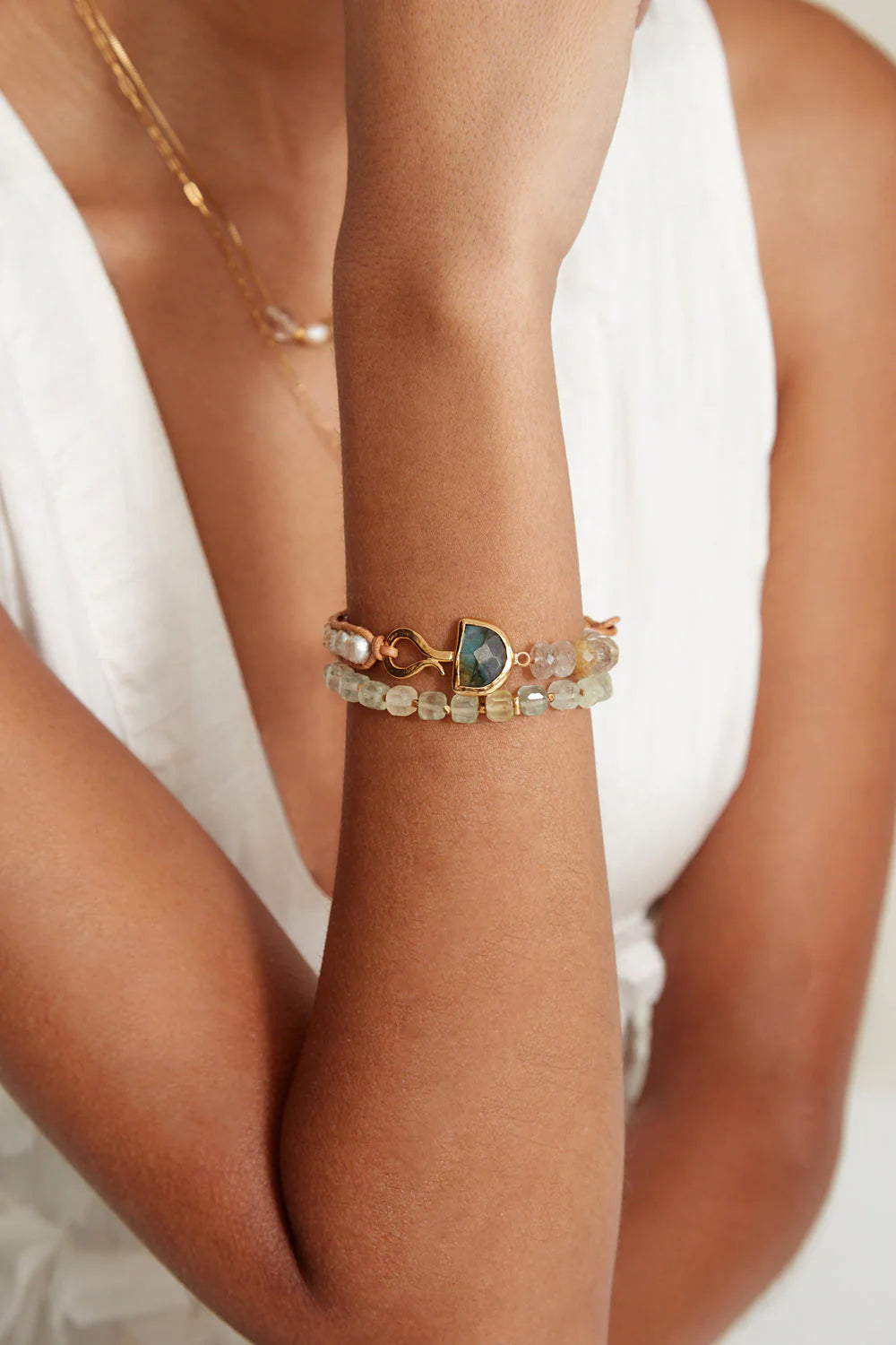 Person wearing Chan Luu's Luna Single Wrap Bracelet in Natural Mix