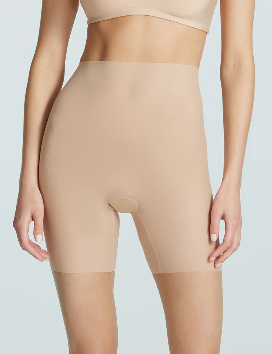 Commando Featherlight Control Short - Beige