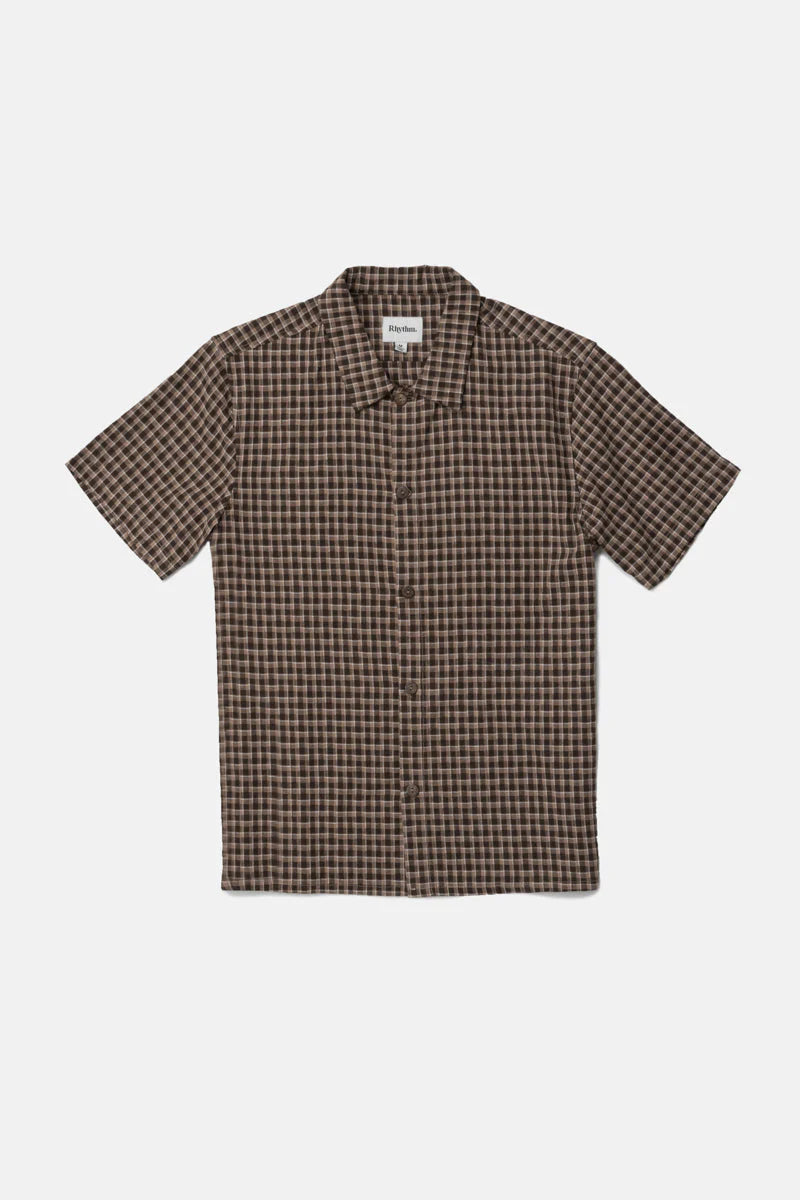 Elevate your casual style when you wear the Sunday Session Short Sleeve Shirt by Rhythm. Find yours at Harbour Thread in Burlington, VT. 