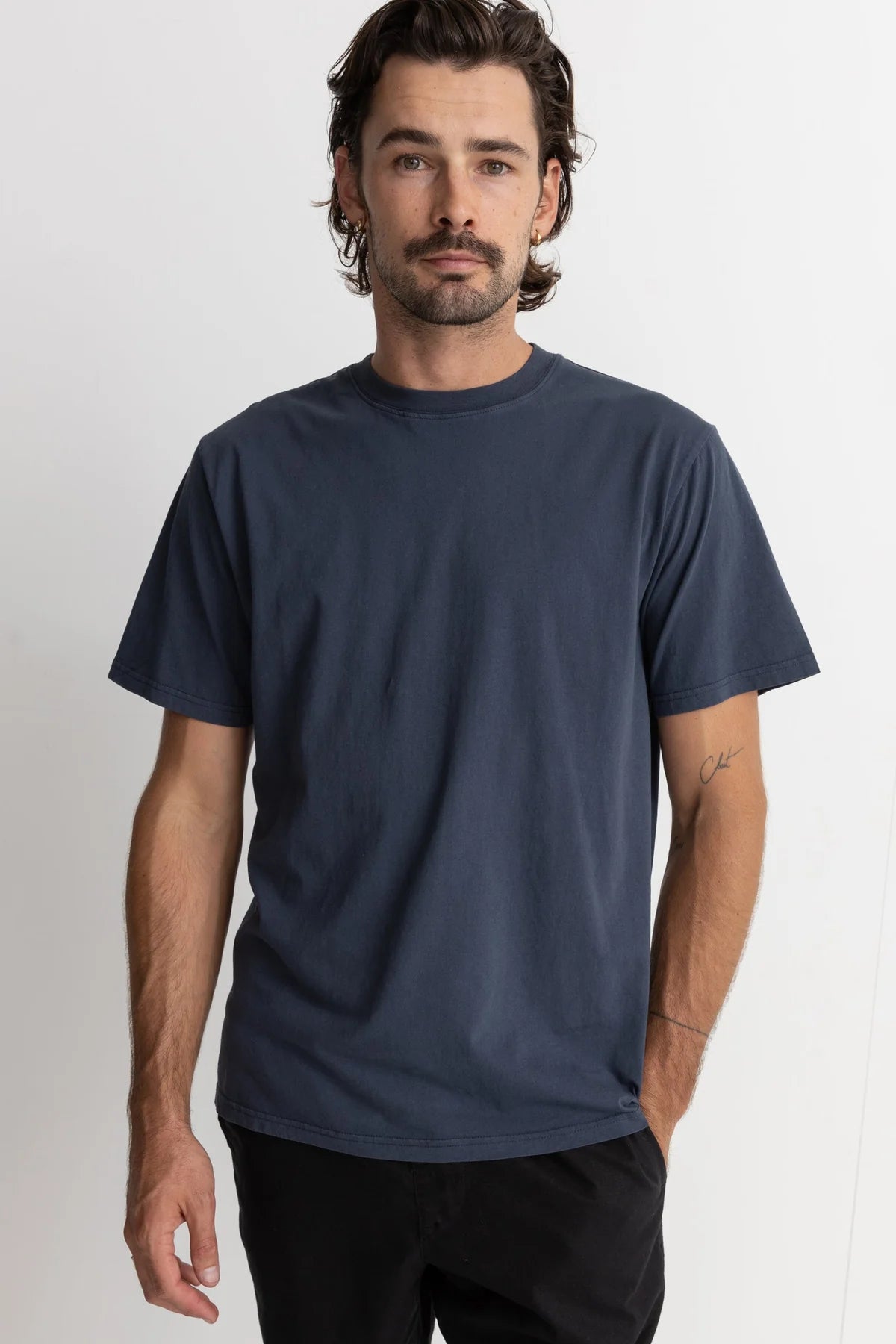 Front view of men's navy colored short sleeve tshirt