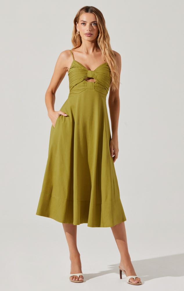 Embrace playful elegance this event season with the ASTR Celina Midi Dress at Harbour Thread women's boutique in St. Petersburg, FL. 