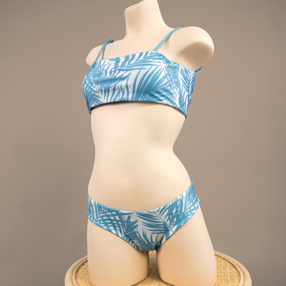 
                      
                        Saturday Swimwear x Harbour Thread Kona Tie Back Top - Ocean Palms
                      
                    