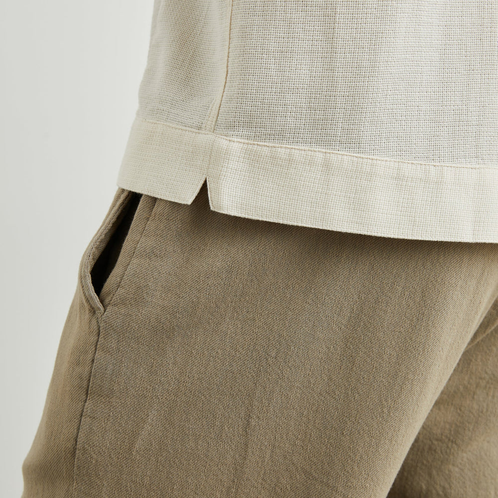 
                      
                        Bottom hem detail on the Parchment Wheat Duke Shirt by Rails
                      
                    