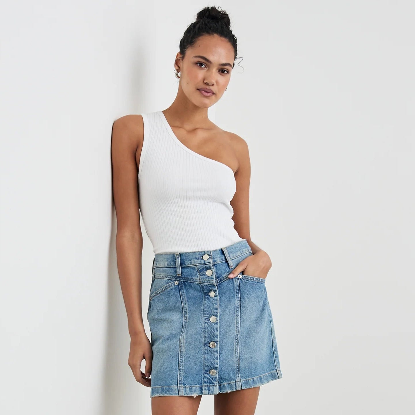 Rails Esti Top in White