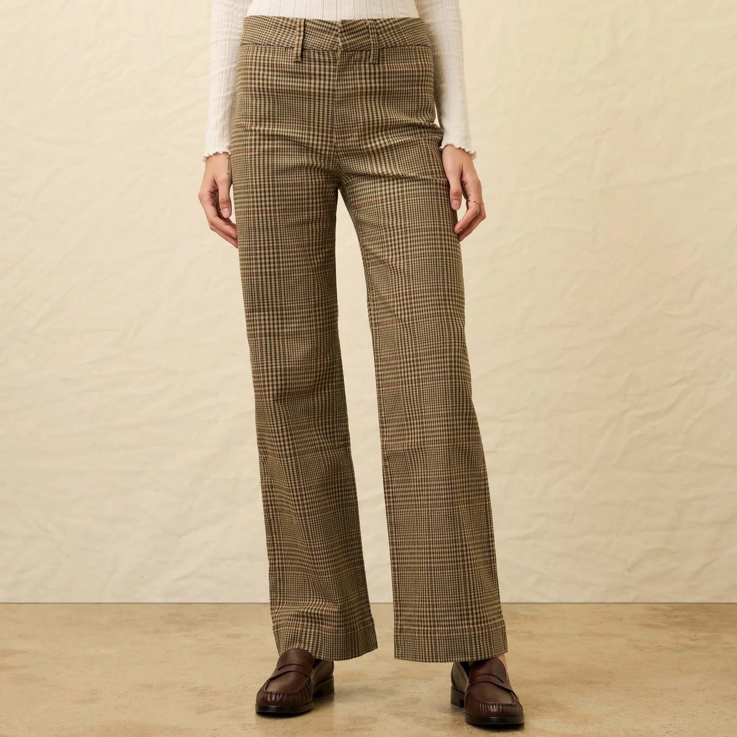 The Faherty Twill Tide Slim Straight Pant in the color Wildwood Plaid