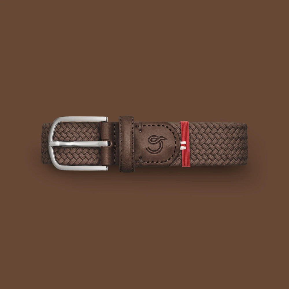 
                      
                        The La Boucle Florence Belt in the color Brown
                      
                    