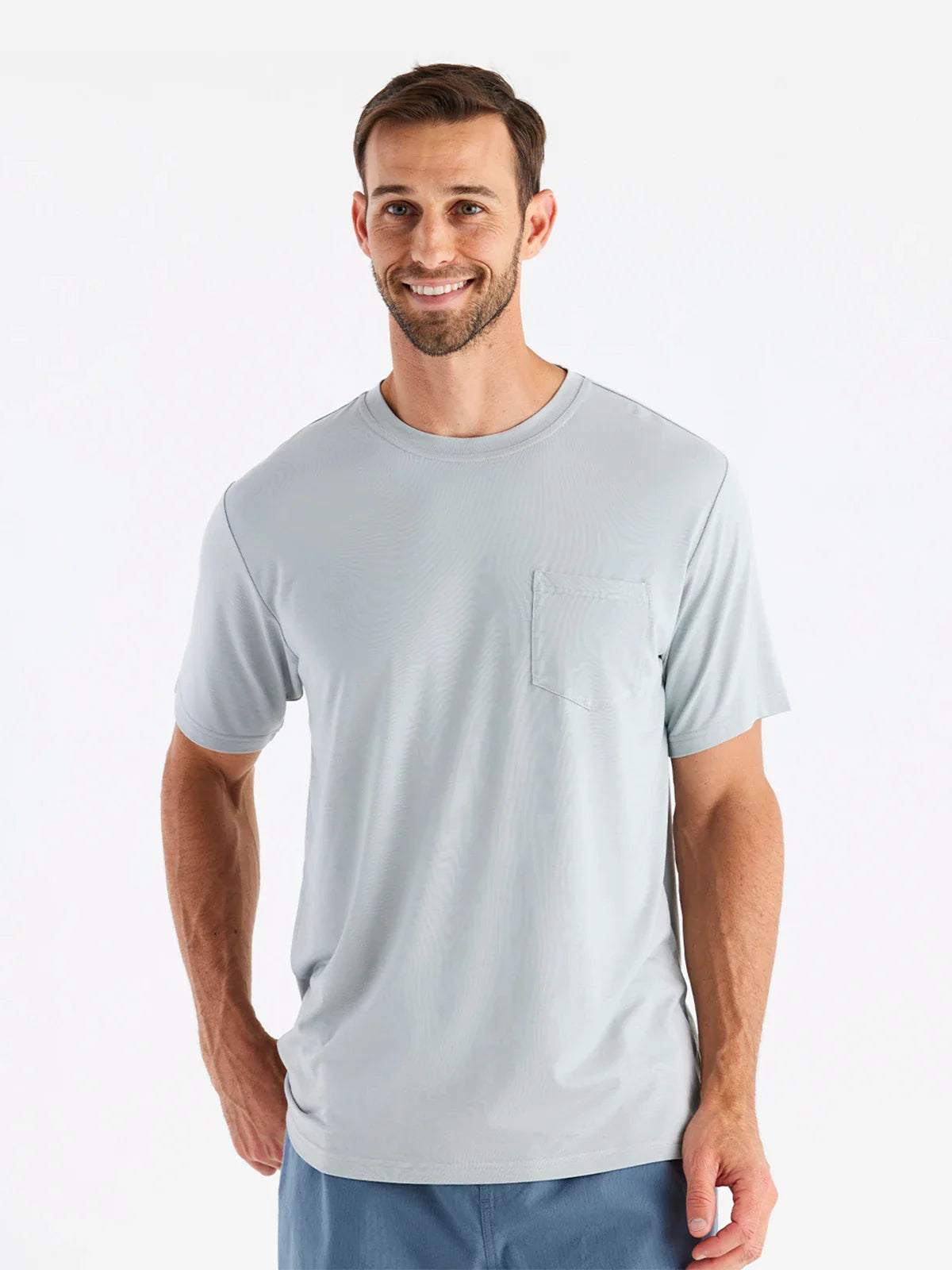 Free Fly's Men's Bamboo Flex Pocket Tee is available to shop at Harbour Thread in color Heather Aspen Grey.