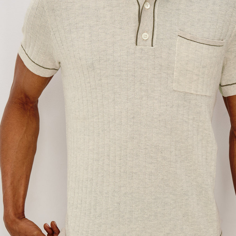 The Hardy Polo Shirt by Rails is a refined take on a classic, everyday style. Perfect for any occasion, it offers a luxe cotton rib fabrication for a more elevated look and feel.&nbsp;