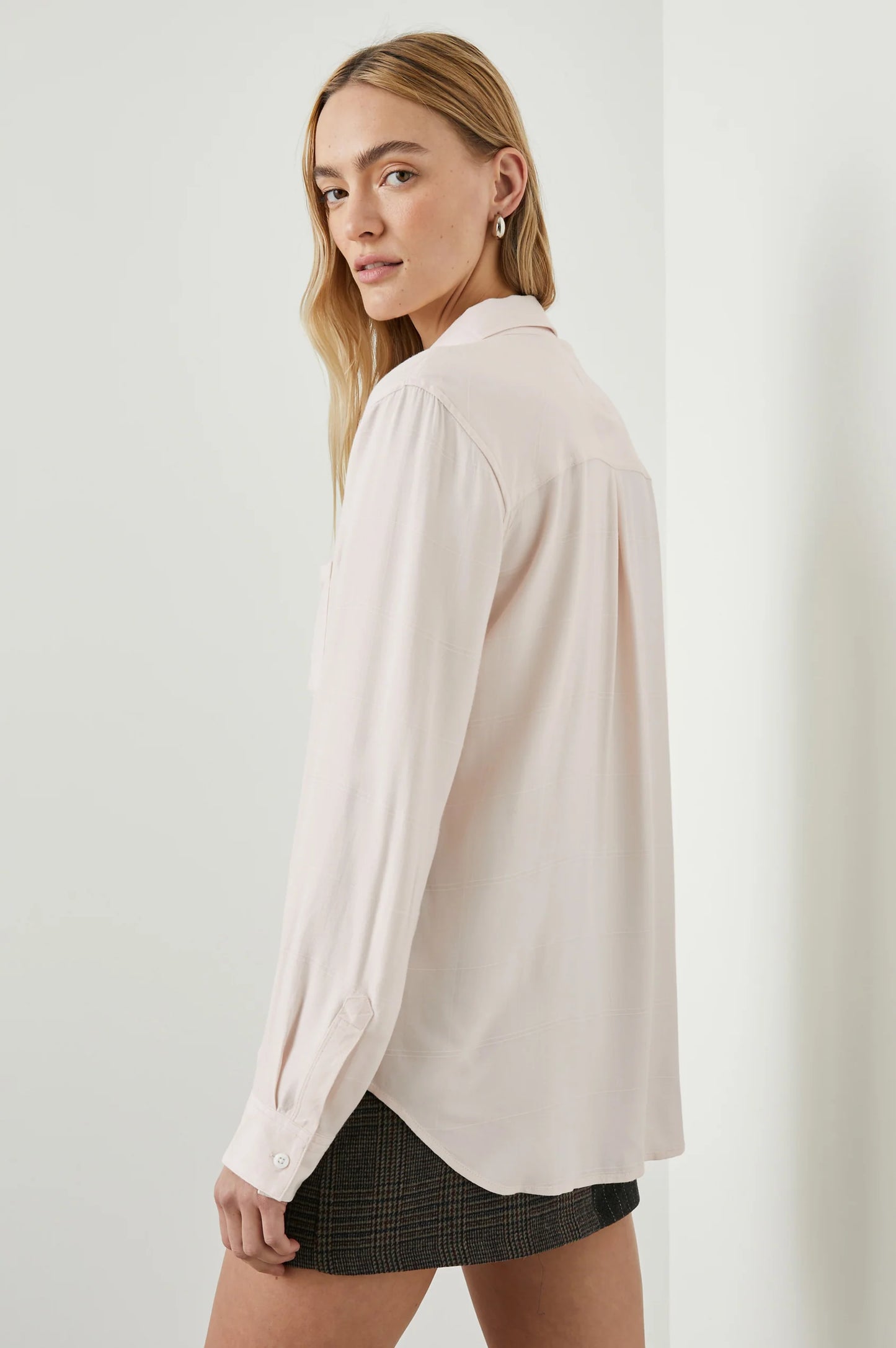 Back view of The Hunter Shirt in the color Rosewater, by Rails