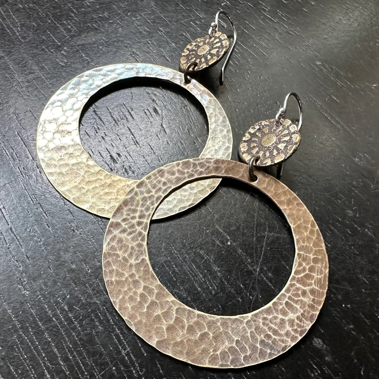 Jennifer Kahn Groovy Circle Earrings