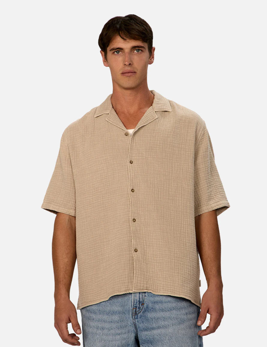 Now at Harbour Thread, the Carta Short Sleeve Shirt by Industrie offers a cool and relaxed oversized fit with a stylish camp collar for your summer style. 