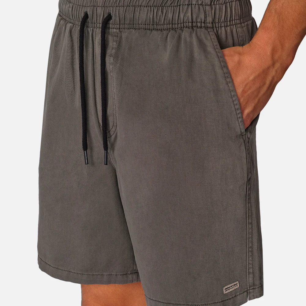 Now at Harbour Thread, the versatile Dublin Short offers endless ways to style, making these Industrie men's shorts a true summer staple.