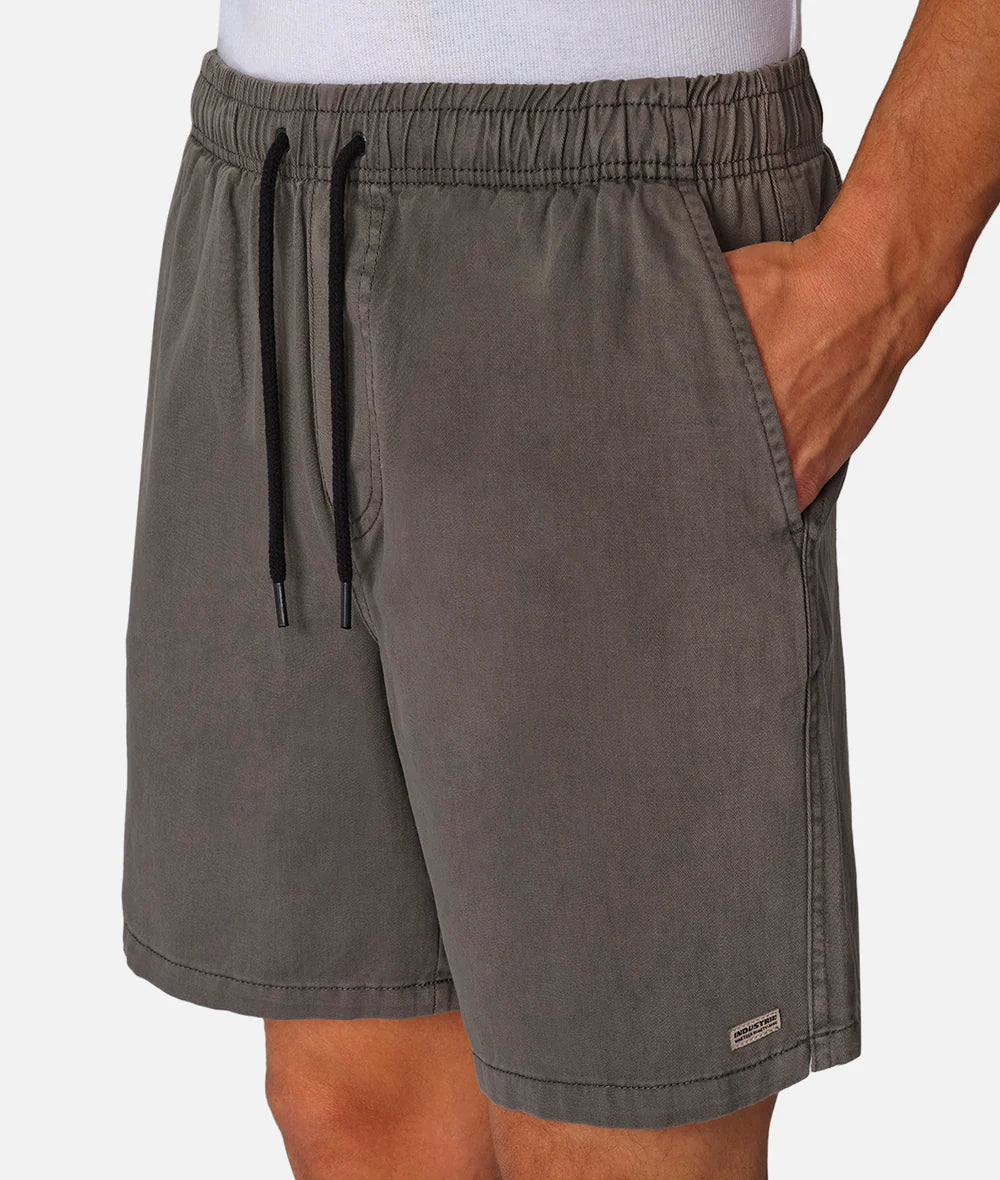 Now at Harbour Thread, the versatile Dublin Short offers endless ways to style, making these Industrie men's shorts a true summer staple.
