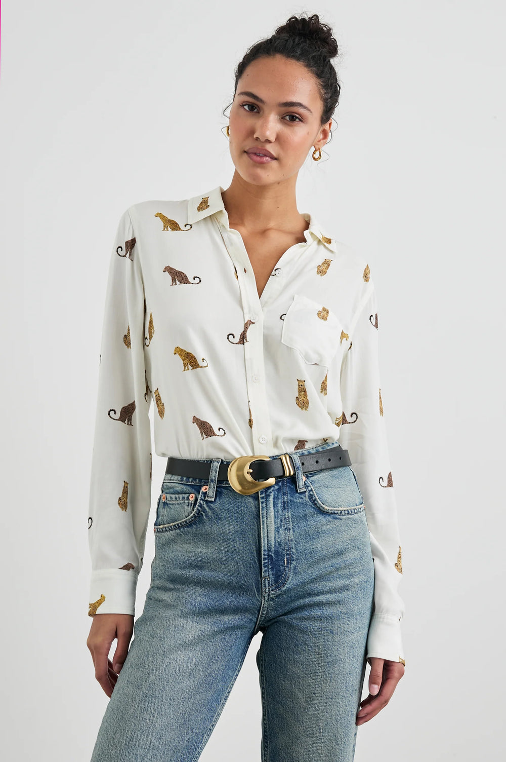 Front view of a woman wearing the Wild Animals Kathryn Button Down Shirt by Rail