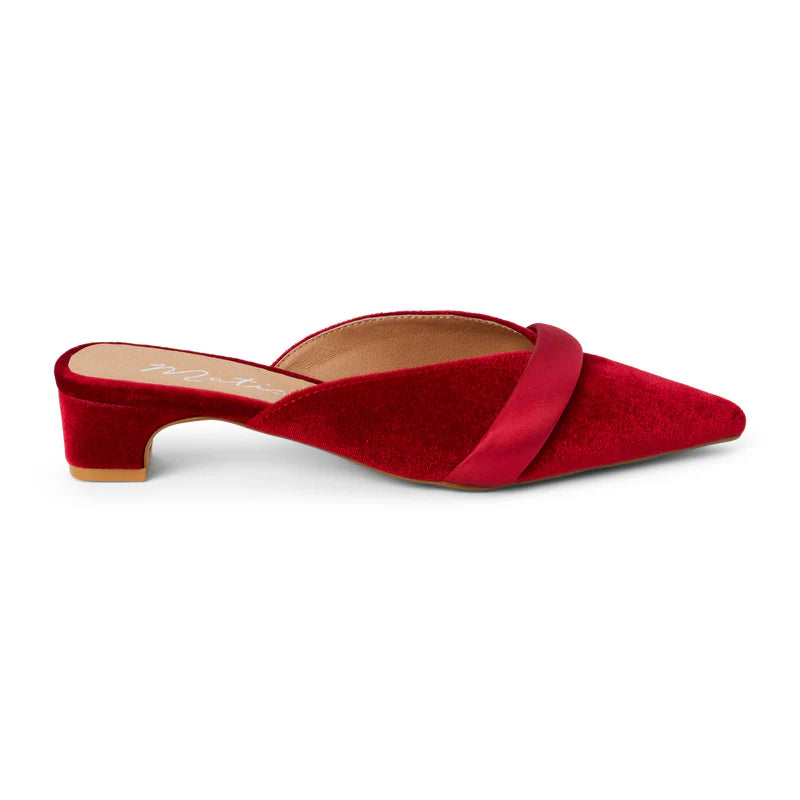 
                      
                        This mixed velvet and satin mule from Matisse offers a kitten heel paired with a pointed toe
                      
                    