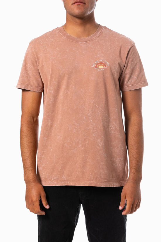 Load image into Gallery viewer, Katin Voyage Tee - Red Fade Sand Wash
