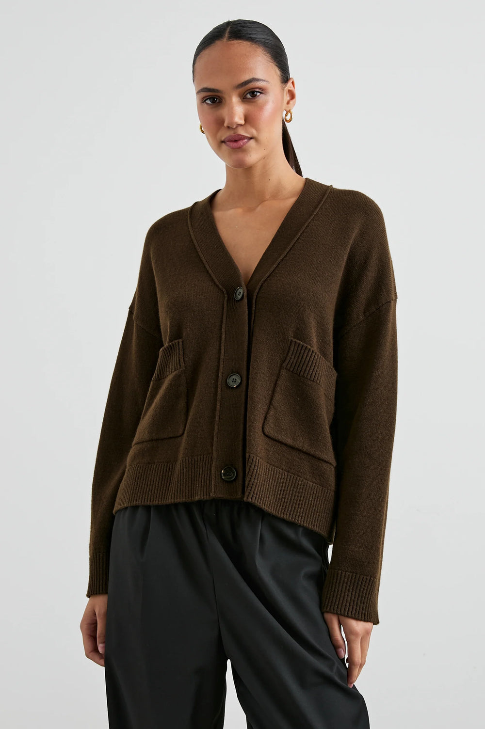 Designed by Rails for lasting comfort, the Lindi Cardigan has a slightly oversized fit to better layer over your favorite basics.