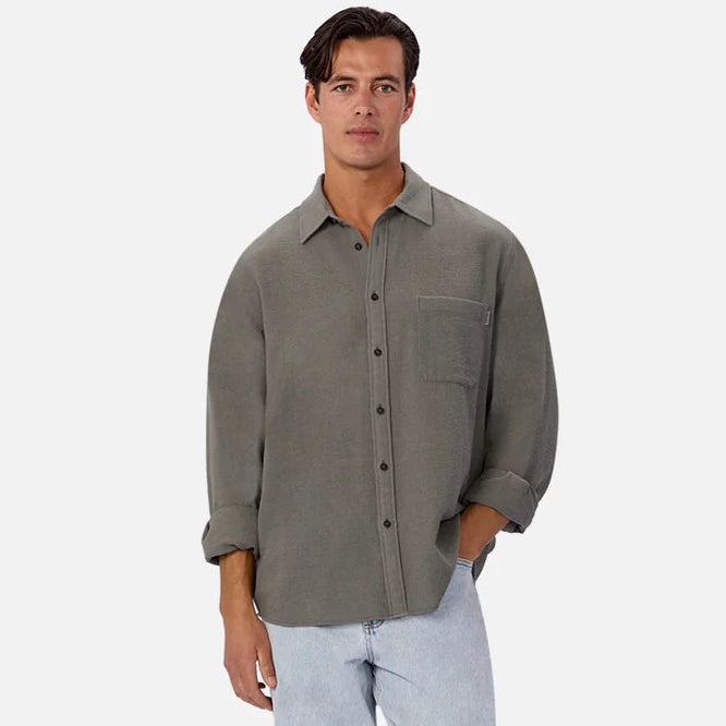 The Marbella Long Sleeve Shirt in the color Everglade