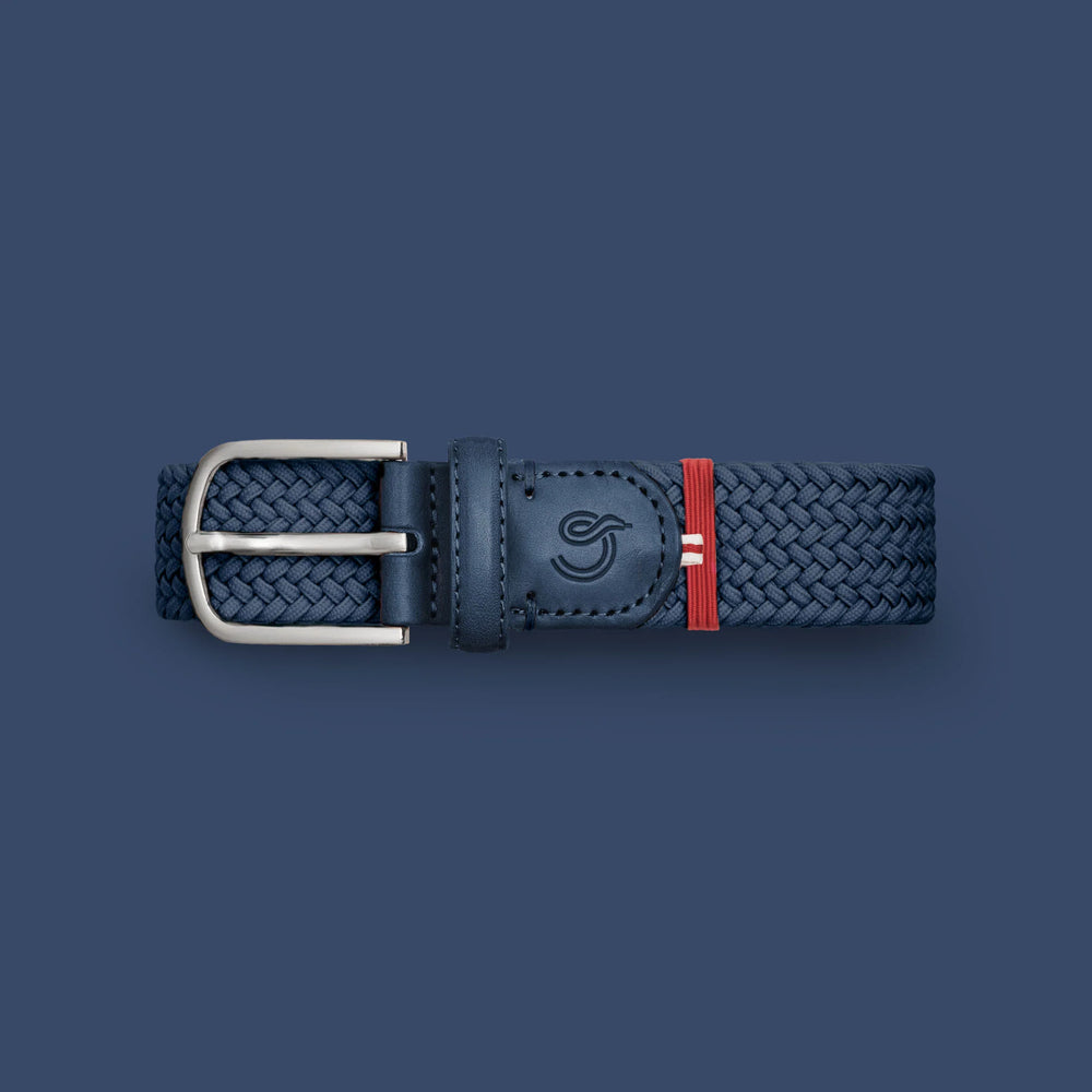 
                      
                        The La Boucle Miami Belt in the color Dark Blue
                      
                    