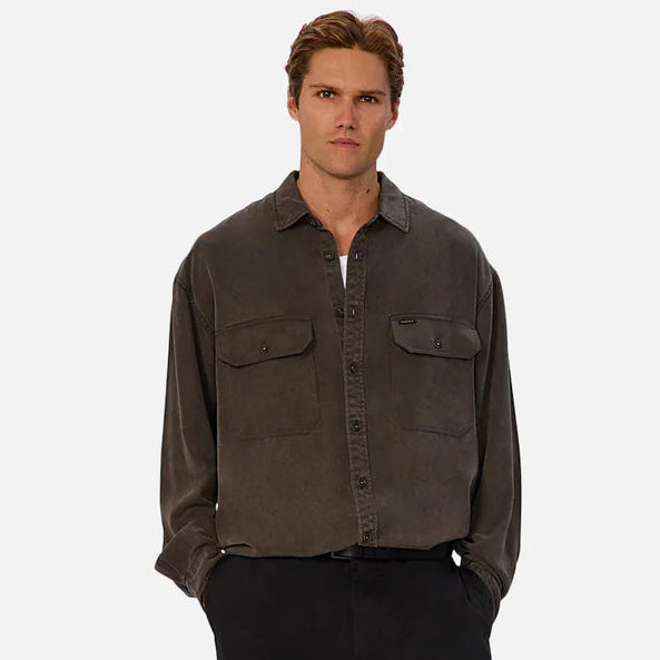 Industrie The Stockholm Long Sleeve Shirt in Army