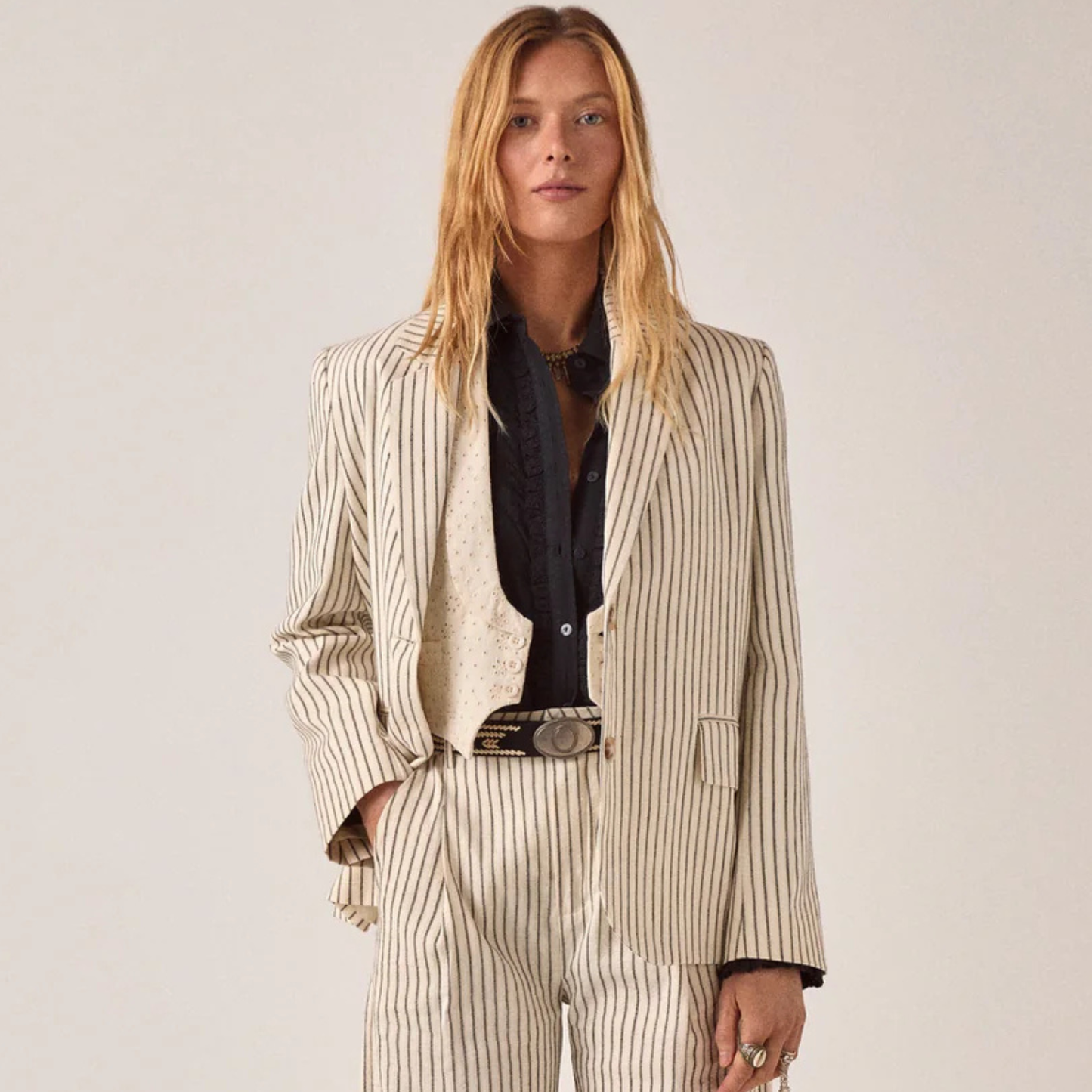 Maison Hotel Bobby Blazer in Capri Shell, available now at Harbour Thread boutique