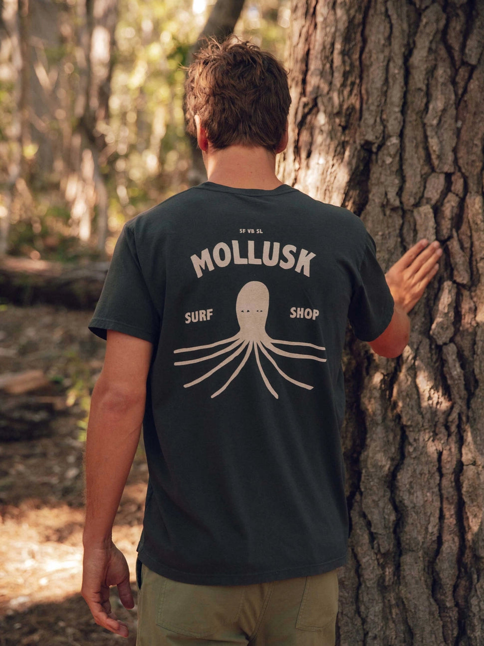 Mollusk short sleeve graphic tee