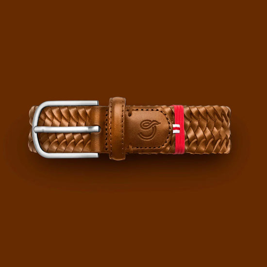 The La Boucle Napoli Belt in the color Camel