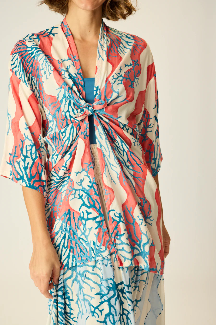 Wear the Natalie Martin Lennon Kimono over your favorite tops and dresses as a stylish lightweight layer. Shop this open front top at Harbour Thread women's boutique in St. Petersburg, FL. 