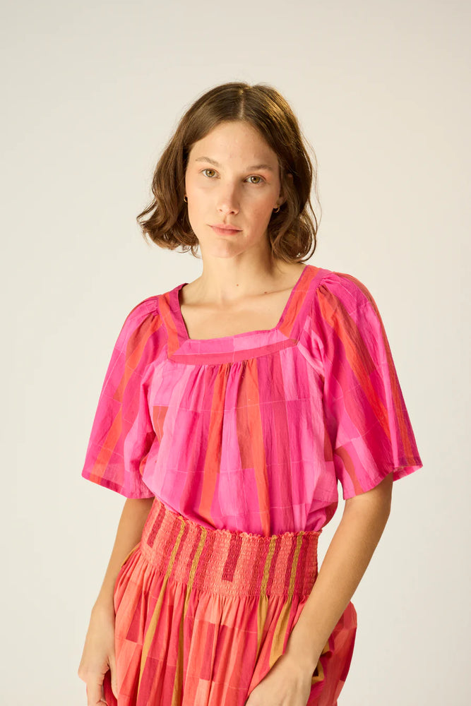 
                      
                        The short sleeve Nikki Top is a Natalie Martin must-have, available now at Harbour Thread for your spring and summer wardrobe rotation.
                      
                    