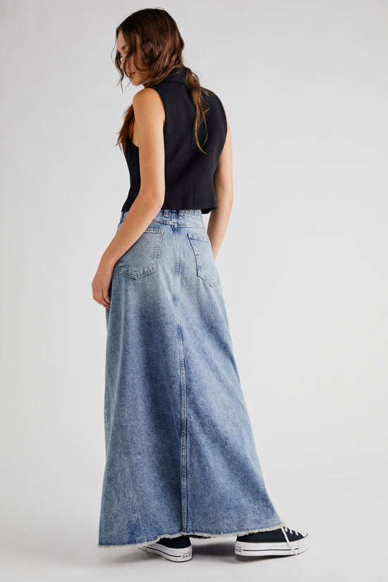 Load image into Gallery viewer, Free People Come As You Are Denim Maxi Skirt - Medium Indigo
