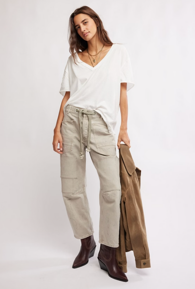 
                      
                        Free People Moxie Low Slung Pull-On Barrel Jeans
                      
                    