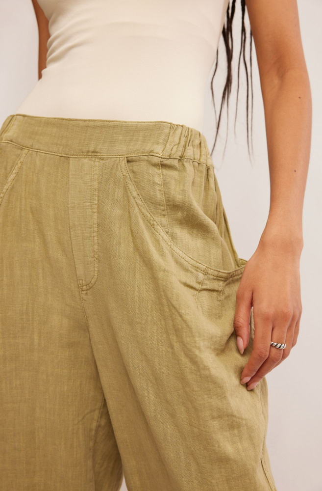 
                      
                        Women's cool and casual linen blend pants
                      
                    