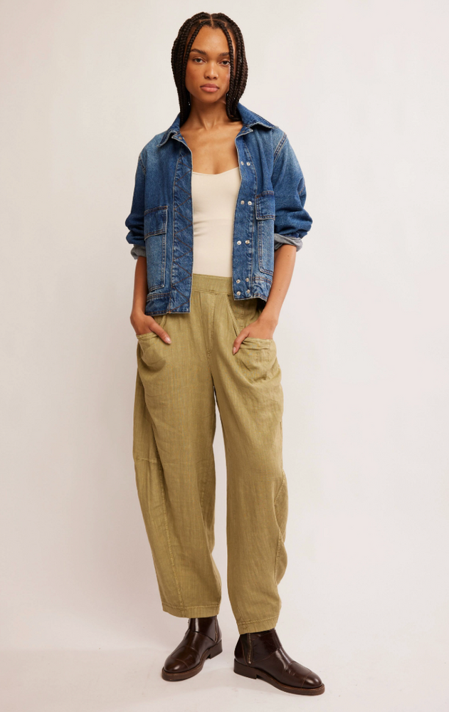 
                      
                        Shop the python green  High Road Pull On Barrel Pants from Free People at Harbour Thread. 
                      
                    