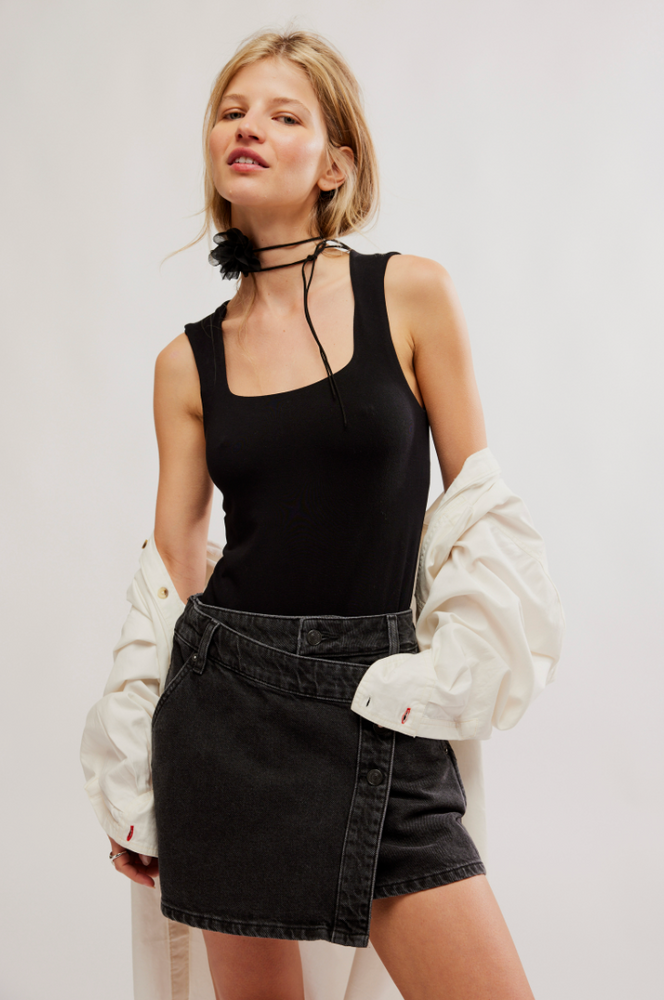 
                      
                        An outfit styled with the Black Luna Square Neck Bodysuit
                      
                    