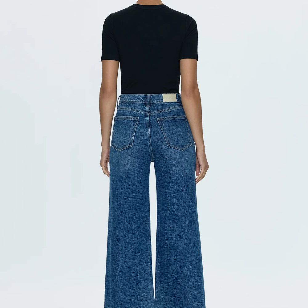 
                      
                        Dark blue wide leg crop women's jeans
                      
                    