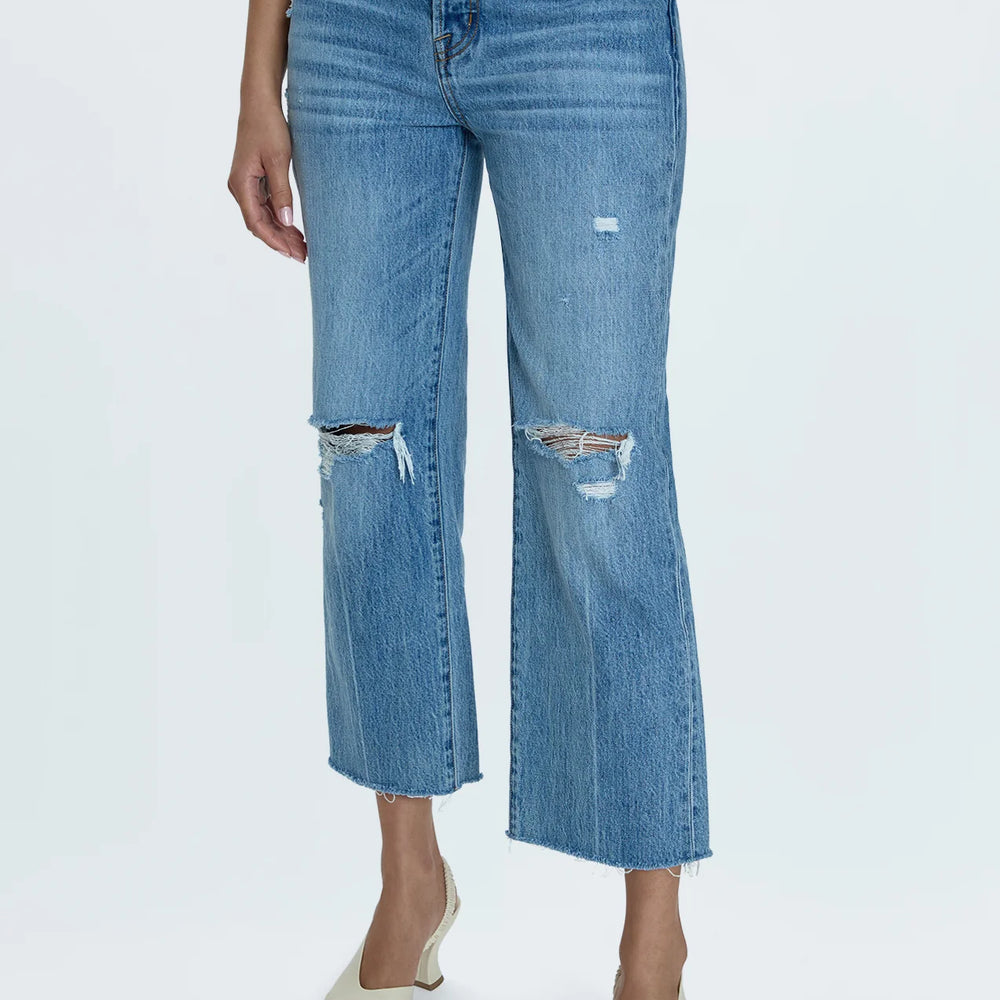 
                      
                        PISTOLA Cassie Crop Super High Rise Straight - Bushwick Distressed
                      
                    