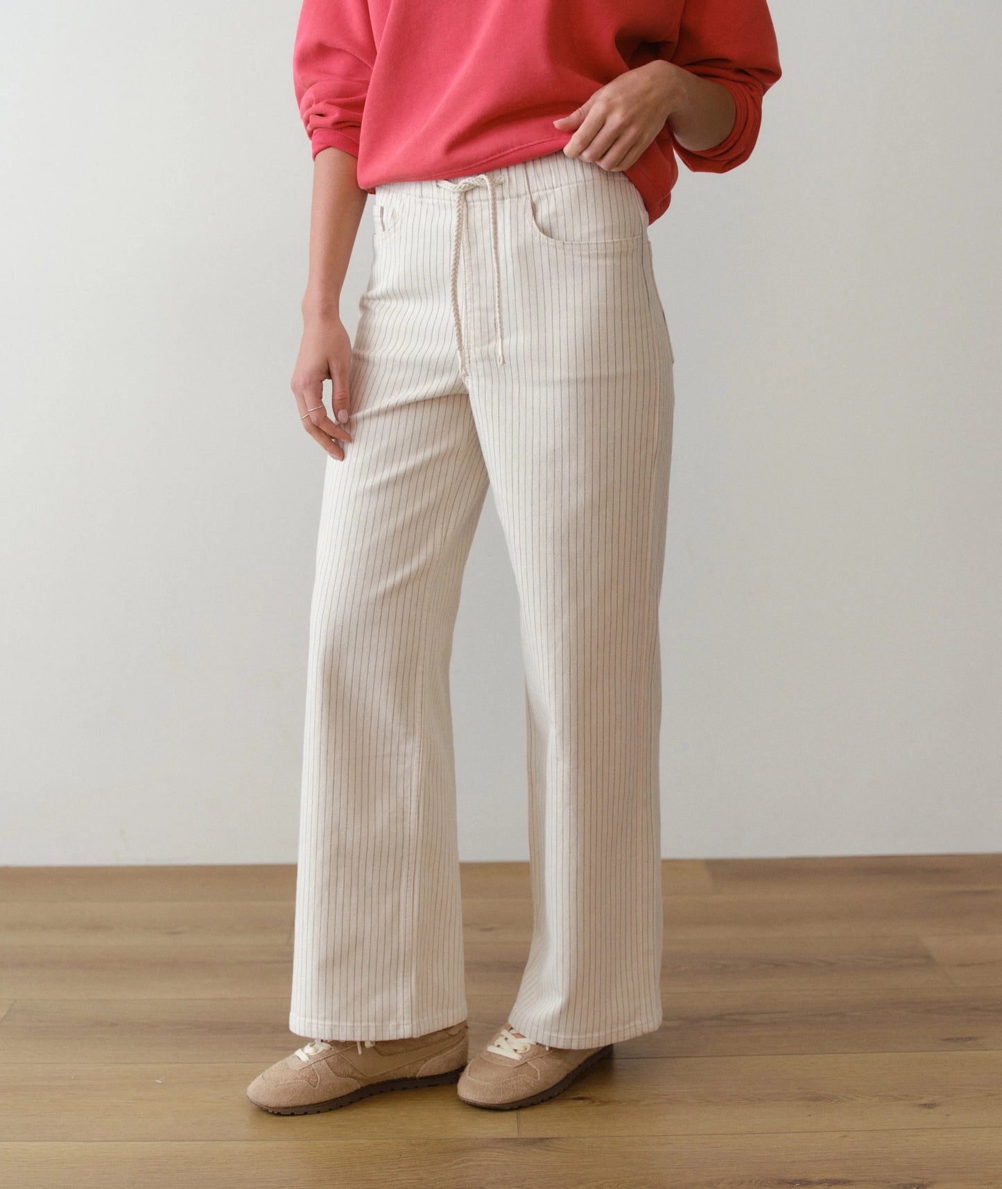 Women's drawstring pants