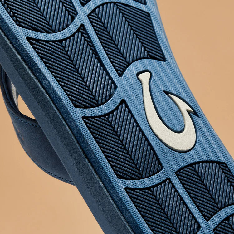 OluKai Pili Men's Waterproof Leather Sandals