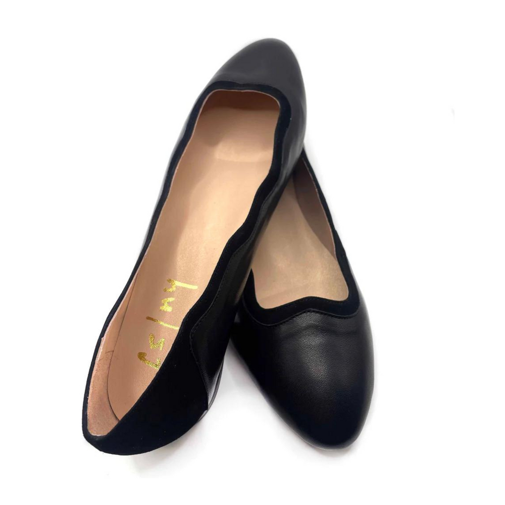 
                      
                        French Sole Gambler Flat - Black
                      
                    