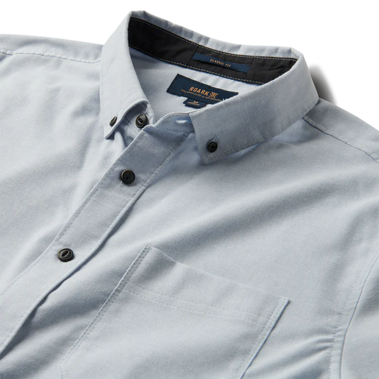 Front design detail on the Cascata Scholar Stretch Shirt by Roark