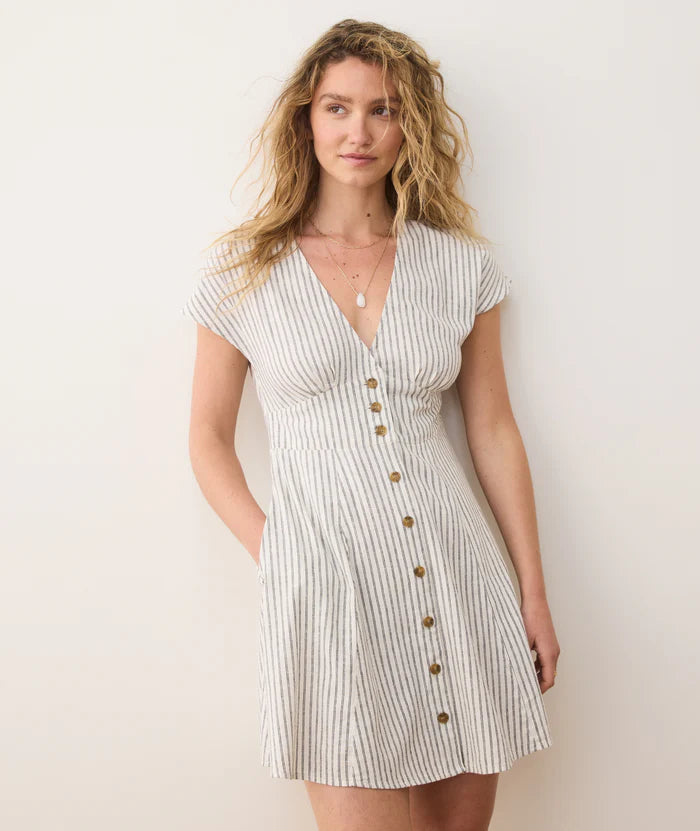 With delicate features and a flattering fit, The Marine Layer Camila Mini Dress at Harbour Thread boutique is a must-have for your effortless summer style. 