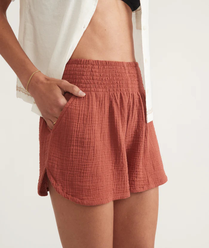 
                      
                        Side detail on Marine Layer's Cali Double Cloth Short in the colorRust
                      
                    