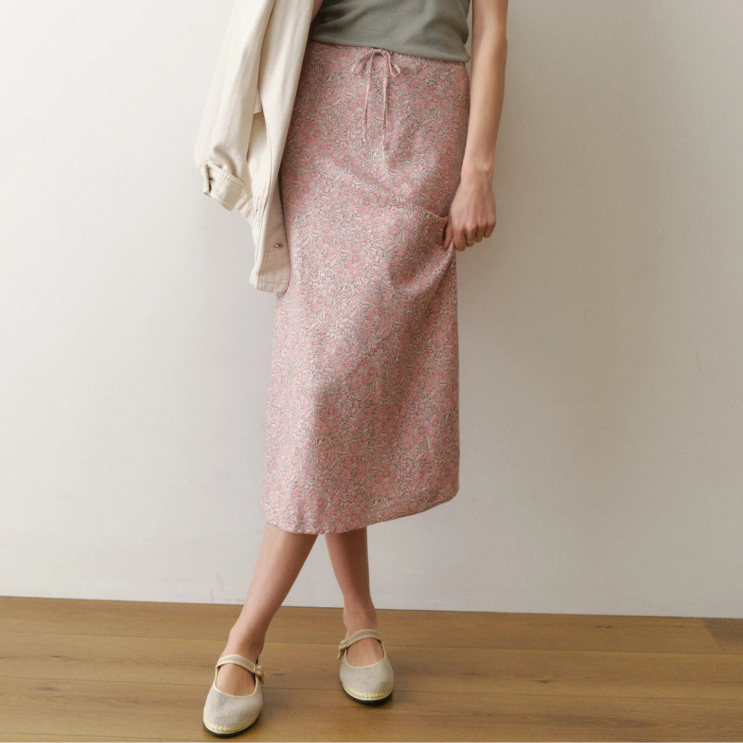 Marine Layer Avery Hemp Midi Skirt in Bouquet
