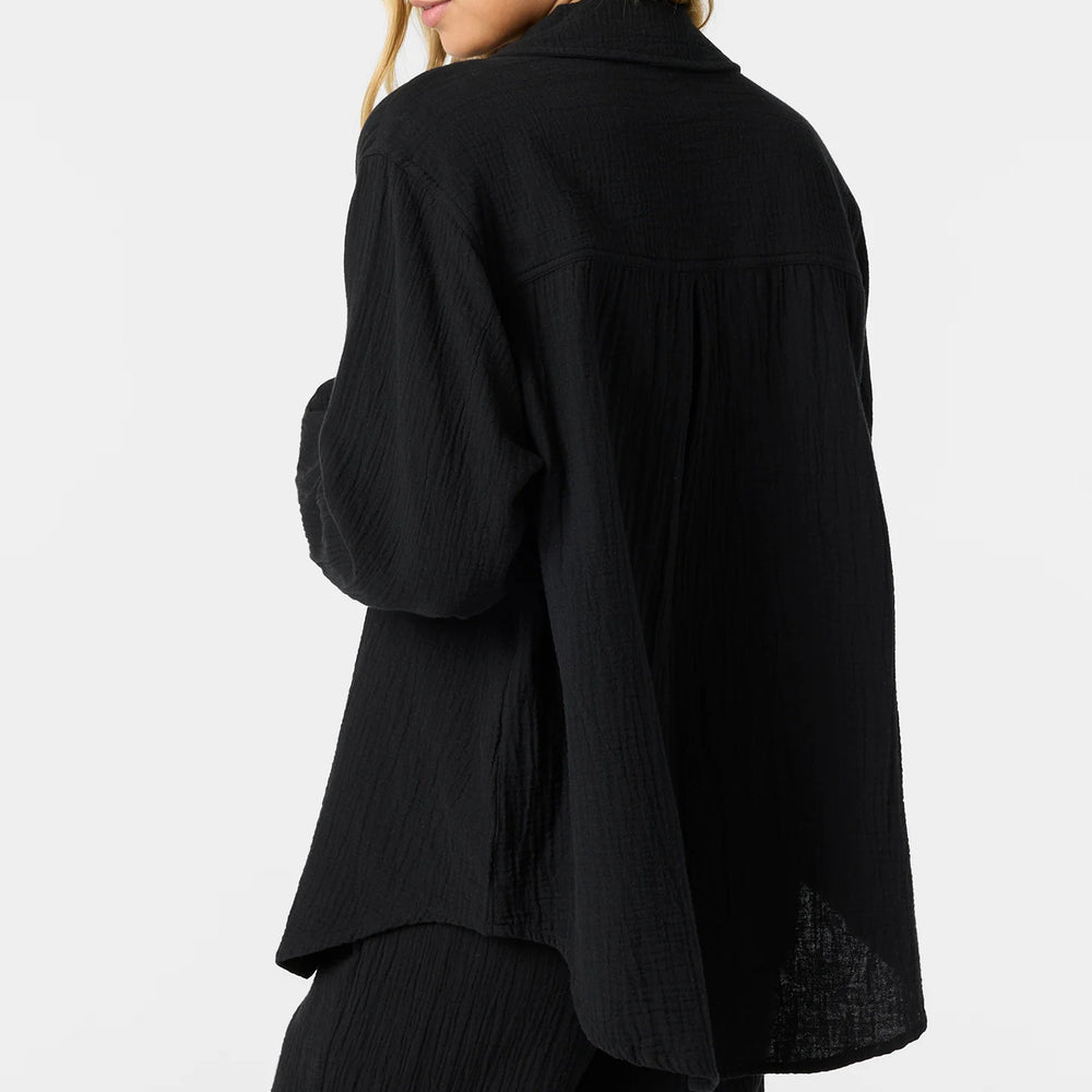 Women's black overshirt