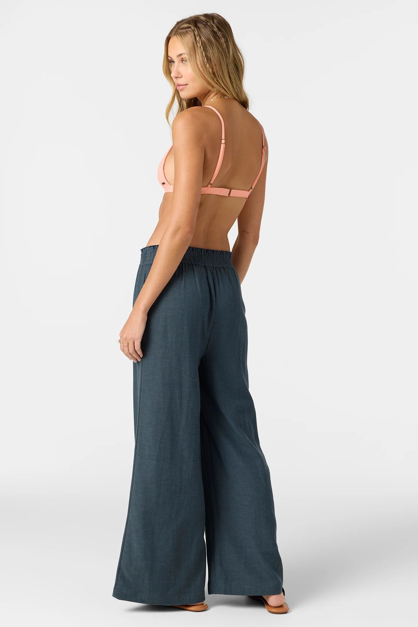 Wide leg flowy pants with elastic waistband