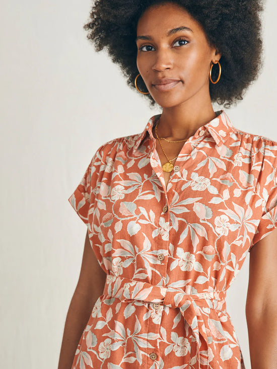 Front detail on the Ginger Floral Breeze Shirtdress by Faherty