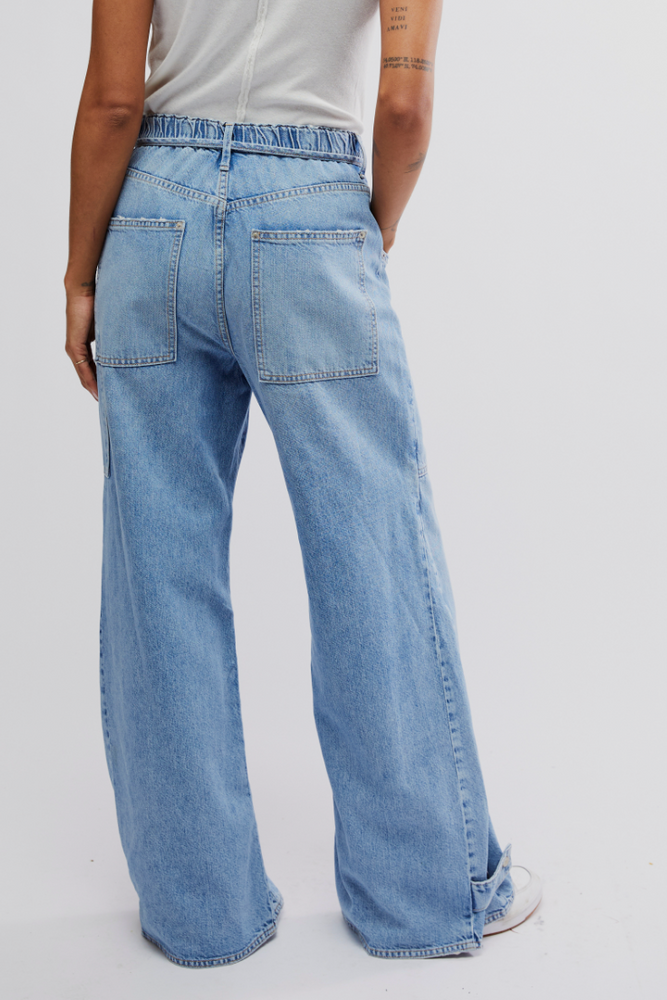 
                      
                        Back view of Free People's CRVY Outlaw Wide-Leg Jeans in the color Drizzle
                      
                    