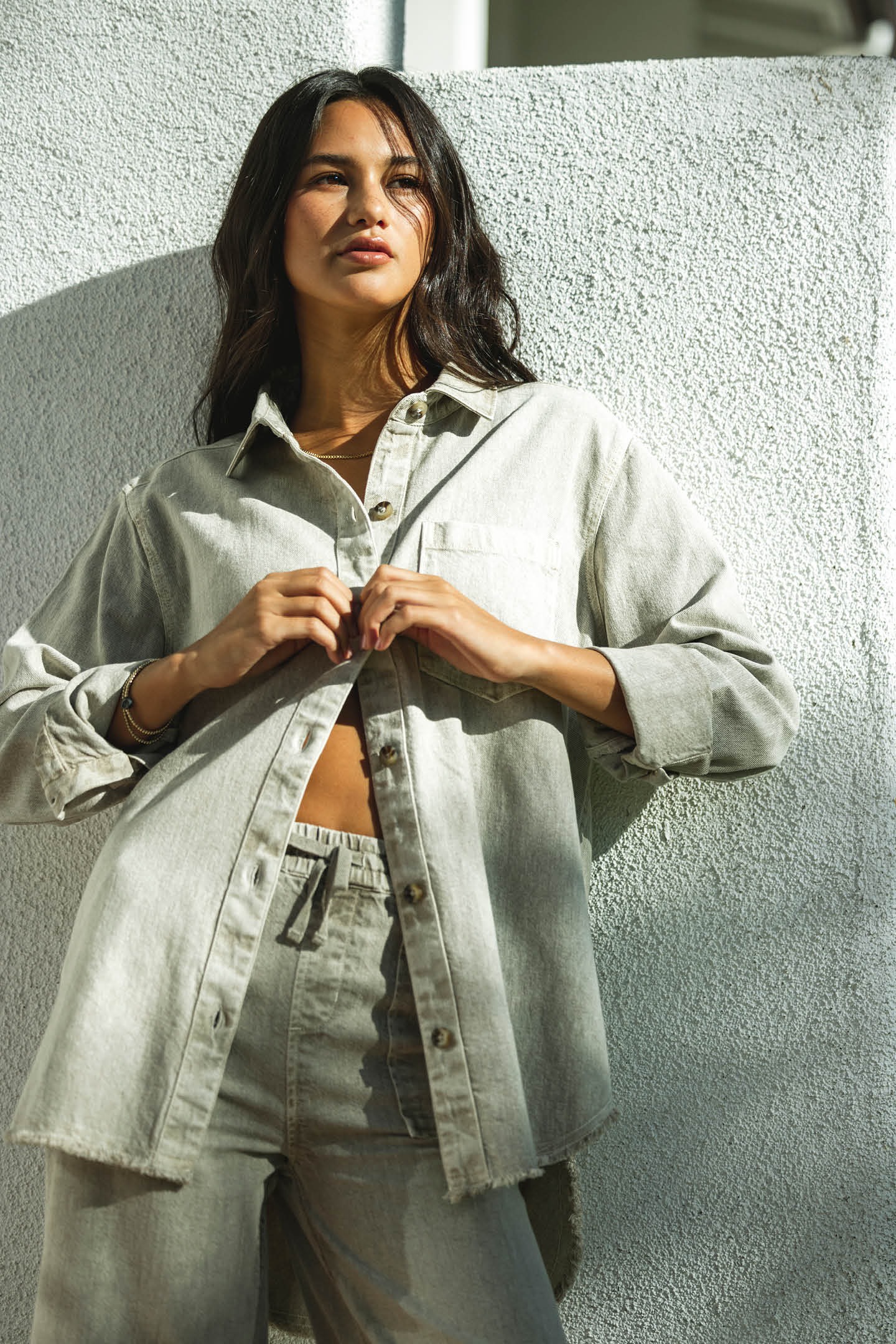 Shop the stylish Stevie Shaket by O'Neill at Harbour Thread for the perfect layer to throw on during the transitioning seasons. 